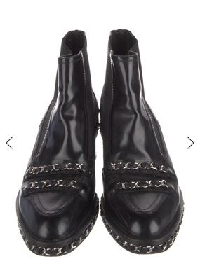 CHANEL Black Patent Leather Chain-Trim Chelsea Booties
